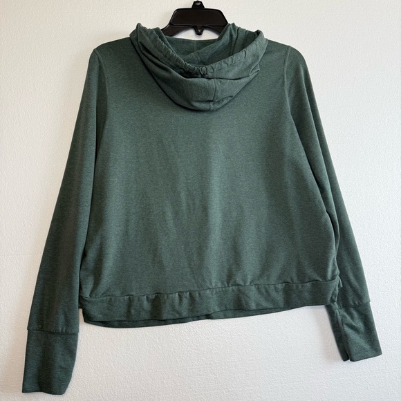 Vuori Halo Essential Hoodie Women Size M Casual Relaxed Fit Green - Picture 3 of 11